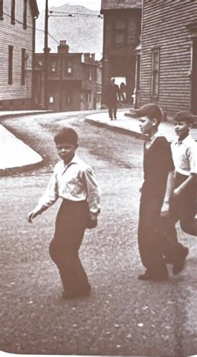 Rawlins Cross. 1940 . Pic to A.I. Vid. St. John's NL.