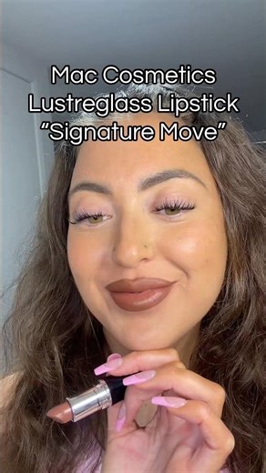 Mac Cosmetics Lustreglass Lipstick “Signature Move” 🤎