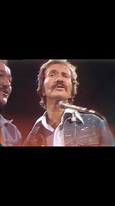 Marty Robbin’s was one of the best to do it. 🏷️ #martyrobbins #countrymusic #raggedcountry #honkytonk #oldcountrymusic #elpasomusic | Greatcountrymusic