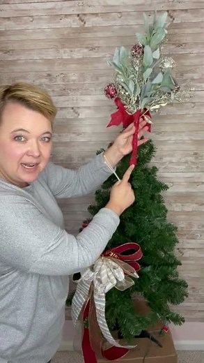 How to attach a Christmas Tree Topper to the top of a Christmas tree - Part 1
