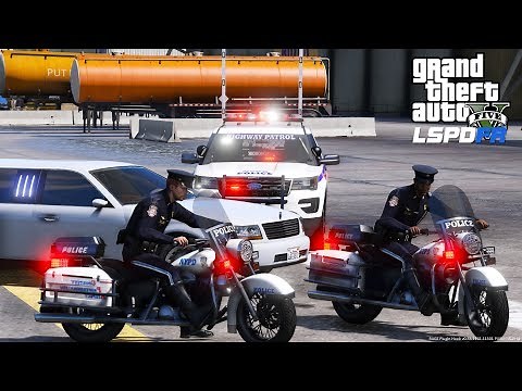NYPD Motorcycles Escorting VIP Limo in GTA 5 LSPDFR