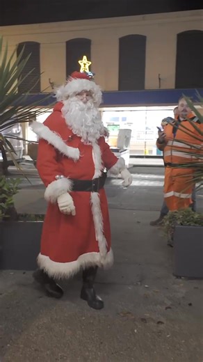 Highlights from Santa's visit to Abergavenny and the surrounding areas. Santa rang us this afternoon and thanked Abergavenny Round Table for taking him out on the land sleigh to update his access list (chimney or door), and after speaking with everyone he met, he's also updated his present list. He's back in his flying sleigh tonight with his reindeer and will be visiting very soon! Merry Christmas from Abergavenny Round Table! | Abergavenny Round Table Santa Sleigh