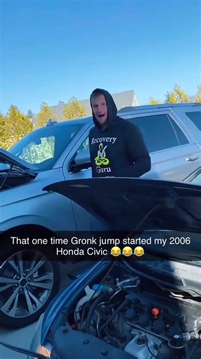 Is Gronk the funniest player of all time? #nfl #nflfootball #football #patriots #gronk