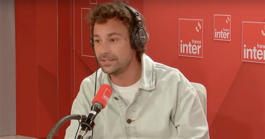 "J'ai fait de mon mieux pour vous faire croire que je suis de gauche" : Après 3 semaines d'intérim, Bertrand Chameroy quitte (déjà) France Inter