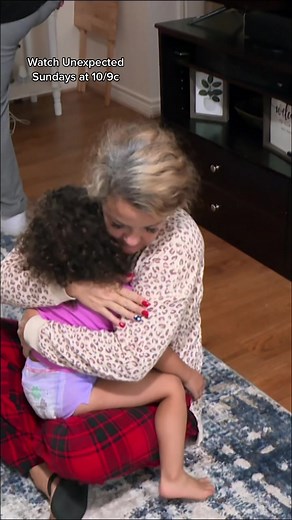 He’s there for support 🏥 #Unexpected #TLC