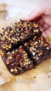 🍫 4-Ingredient Vegan Fudgy Brownies 🍫 | Simple Food - videos and recipes