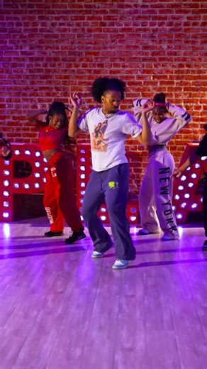 what we doin this weekend??? 😛😛😛 #fyp #dextercarrchoreography | dancing dexter