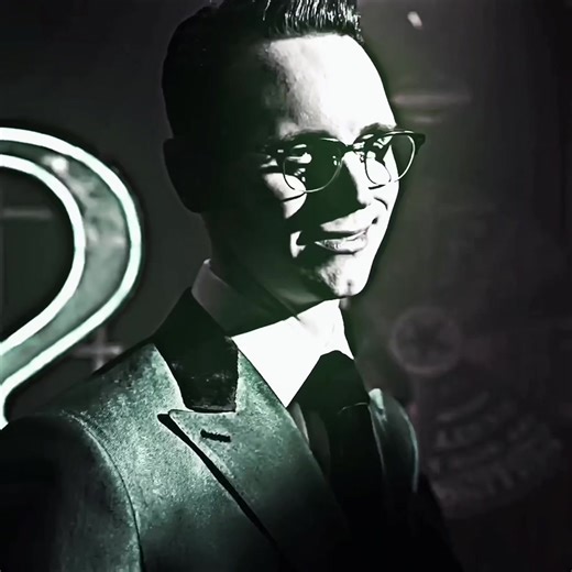 Solve Riddles with Edward Nygma in Gotham