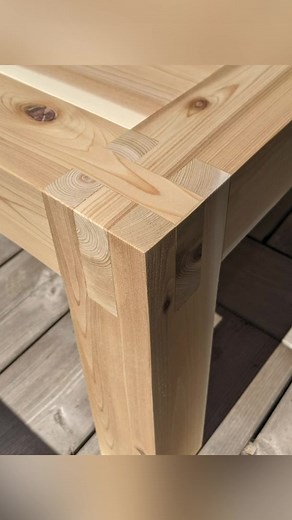 Top 2021 Posts Countdown: Castle Joint Coffee Table Assembly