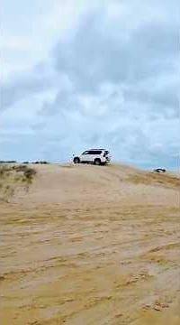 4WD 🛻 Sand dunes Anna Bay NSW 🌊 #travel #australia #4wd