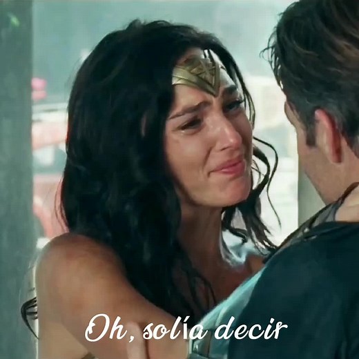 Wonder Woman y Batman: Romance Épico en DC Comics