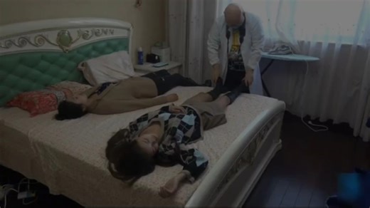 医学硕士脱靴检查厦航空姐视频