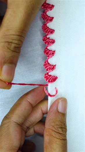 1.4M views · 6.5K reactions | Trendy border lace tutorial ❤️‍ #handmade #fblifestyle #love | Crafty Needles 7 | Facebook