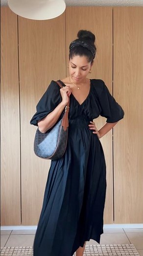 New Bag Alert ~ This Stunning Celine Bag via Vivrelle