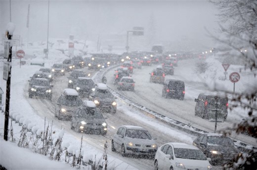 Neige-verglas : voici les 4 départements placés en vigilance jaune ce vendredi