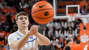 How Coach K convinced Bates Jones to stay with Duke basketball