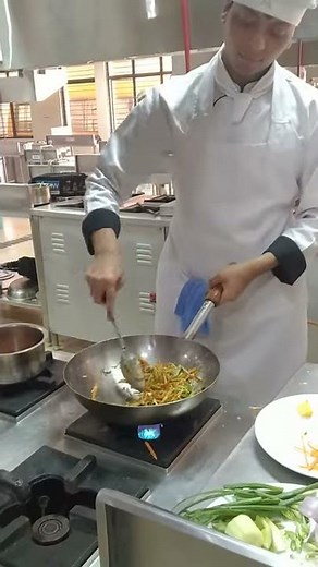 Veg spring roll - Stuffing preparation