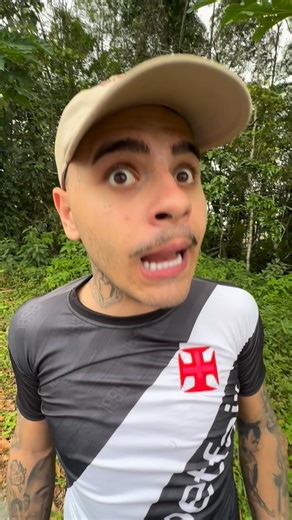 Xhaka on Instagram: "Vasco vice? #corinthias #vasco #mcxerox #xhakinha #mcdaquebrada"