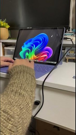 This is the only charger you need for your PC and smartphone!