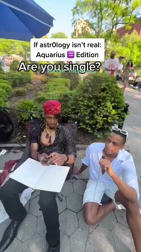 Do Aquarius Men Share Common Traits?