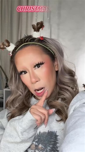 Gina Nguyen on Instagram: "🎄 THE MASHUPS ARE KILLING MEEEEEEE @colourpopcosmetics @mehronmakeup @robbydddmakeup @morphebrushes #igreels #creativemakeup #explore"