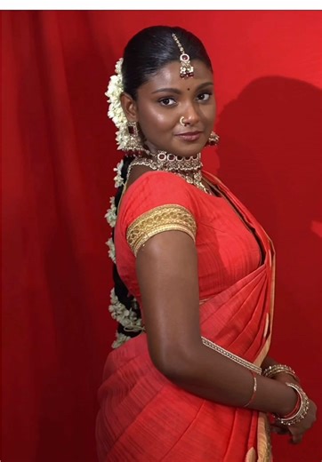 Flawless Deep Skin Makeup Inspiration for Tamil Brides