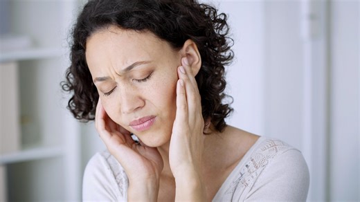 Tinnitus: Was bei Rauschen im Ohr wirklich hilft