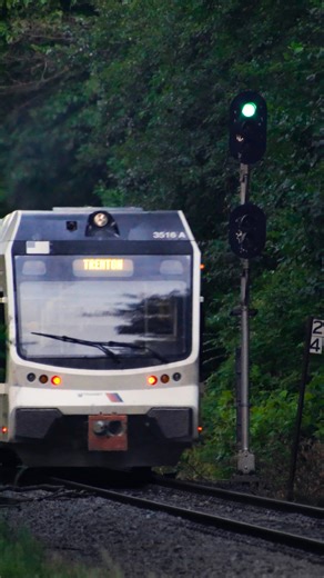 An NJ Transit RiverLINE train knocks down a signal just north of Roebling, New Jersey. The train will make its next stop at Bordentown, followed then by all Trenton stops: Cass Street, Hamilton Avenue and Trenton Transit Center. | Trainiac Productions