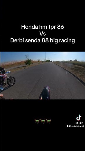 Honda hm tpr 86 vs Derbi senda 88 big racing #tpr86 #honda #derbi #88br #race #fast #police