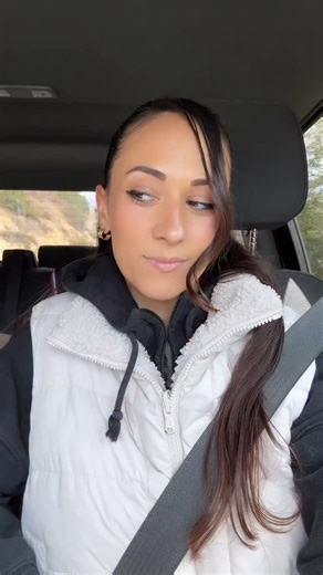 Sarah Caldeira on Instagram: "Passenger Princess"