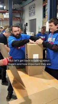 Rogers Communications Build Family Emergency Kits at GlobalMedic 4