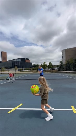 Kids Tennis Professional Coach on Instagram: "🎾Looking for more tennis-specific AGILITY, BALANCE, and COORDINATION DRILLS to practice with your child? Comment ABC below, and I’ll send you the link directly!"