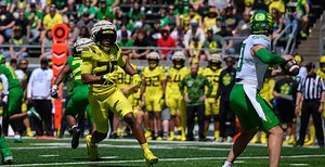 Oregon LB Devon Jackson continues to make strides in year two