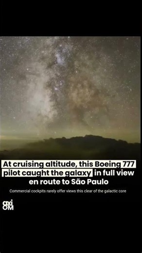 😱Flying Between TWO SKIES! Boeing 777 Cockpit View Of The Milky Way 🌌✈️ #milkyway#aviation #nightsky