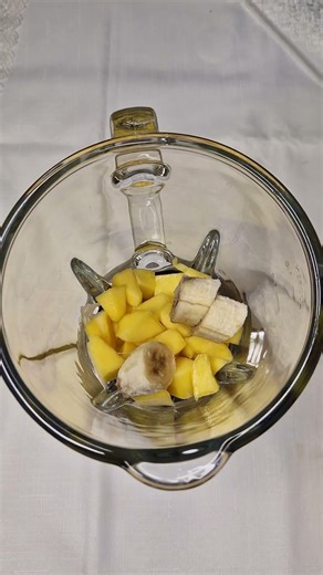 Creamy Mango Smoothie - Healthy & Delicious🥭