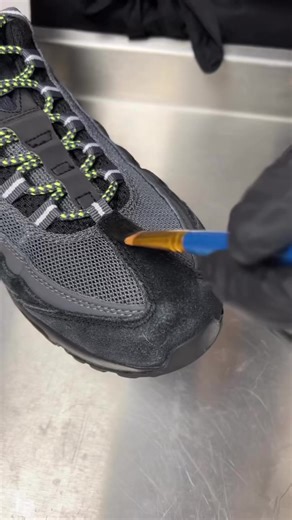 shoe dye
