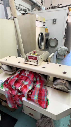 Quality Shirt Pressing Techniques at a Dry Cleaners