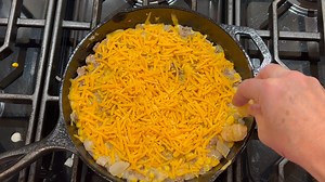 DIG IN: Steve Doocy cooks up his Iowa Caucus Casserole – a recipe featured in his new book, 'The Simply Happy Cookbook.' | Fox News