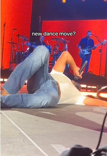 Gonna have to try this one at the next wedding I’m at #lukebryan #dancing #lukebryandancing