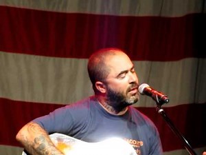 aaron lewis: its been awhile