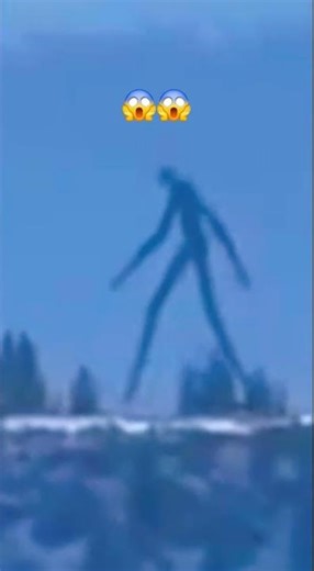 Slender Man ? Ghost ? #horror #scary #paranormal #ghost