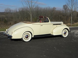 1940 Packard 120