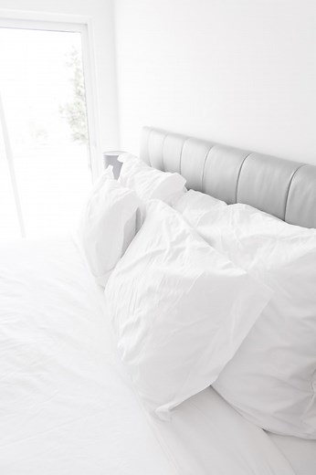 Best Non Toxic Pillows: Get a Dreamy Night's Sleep in 2025