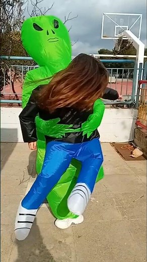 Alien costume 👽👽 #aliencostume #aliens