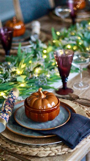 Megan Ruffles on Instagram: "Hostess Bootcamp, Episode 2 How to Set a Table 101 Save this so you can reference it later! Comment TABLE (does not need to be all caps) and I’ll send you a direct message with the shopping links to recreate this fall table setting which would be perfect for Thanksgiving or Friendsgiving. *Per Meta, must be following me first for the link to come through. Make sure to check your request/hidden messages folders. Step 1: Set your centerpiece. For this centerpiece, I us