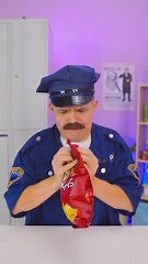 The easiest way to open chips 🤯🙌 Snack hack revealed!