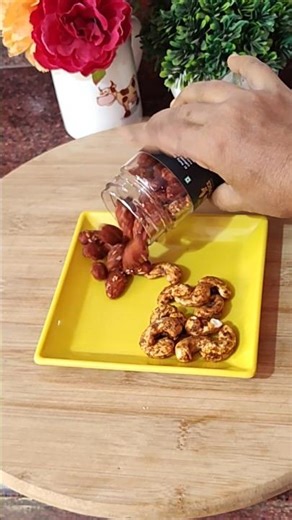 The Ultimate Crispy Seasoned Nuts Recipe! 🍿😋