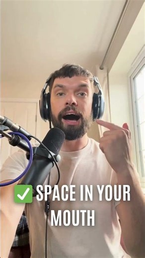 Bass Tip #1: How to Improve Your Low Notes 👇🎤