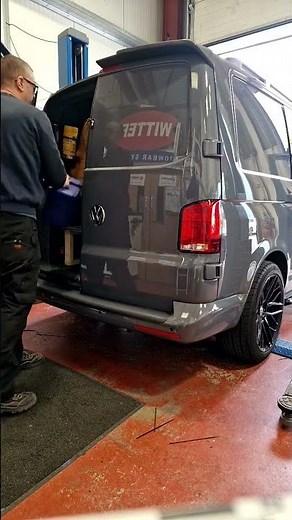 How to lock unlock a van deadlock