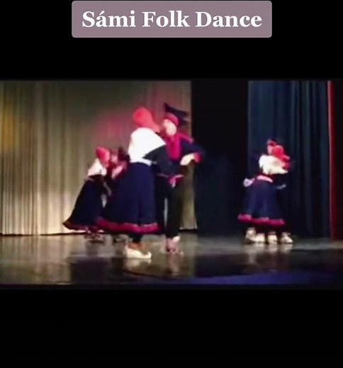 Sámi Traditional Clothing and Folk Dance Showcase